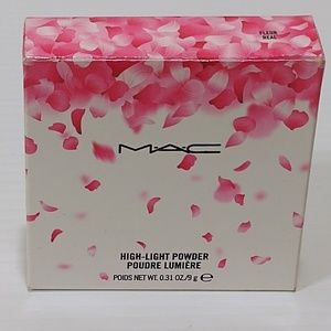 Mac Cosmetics High-Light Powder Fleur Real